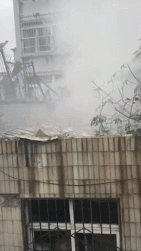 突發(fā)！青島一居民樓發(fā)生爆燃！已造1人死亡，7人受傷！3公里外有震感…